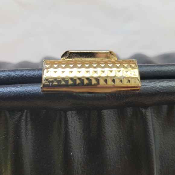 Vintage Black Leather Clutch Bag - Picture 2 of 6